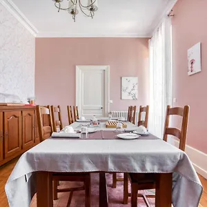 Le Clos Des Pervenches Couette-café Jassans-Riottier